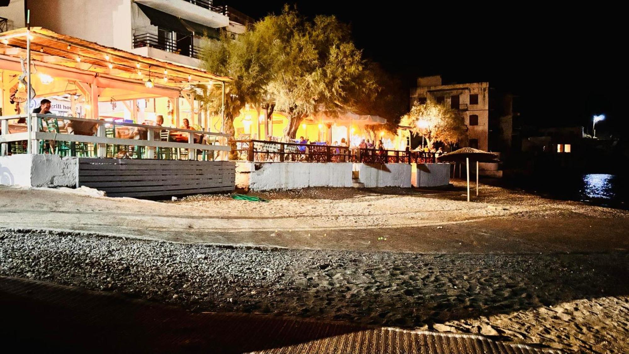 Nefeli Hotel Ágios Kírykos Εξωτερικό φωτογραφία